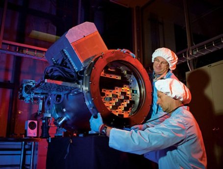 A sötét energiát kutatja a világ legnagyobb digitális kamerája