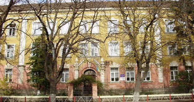 Kárpátalja- Magyar nyelvoktatás kezdődik egy ukrán tannyelvű iskolában