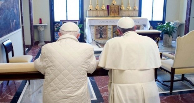 A Time magazin szerint Ferenc pápa az Év Embere